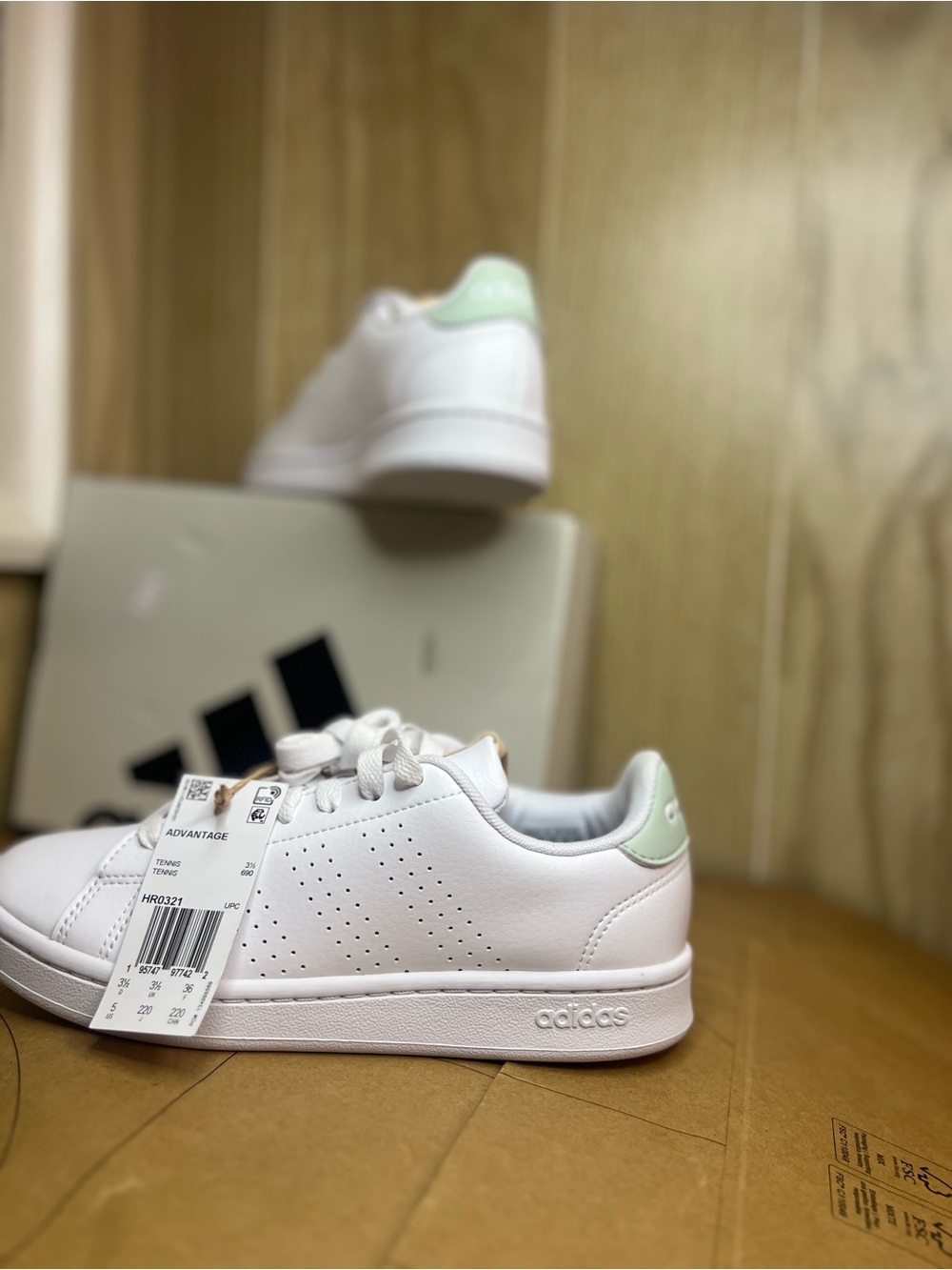 adidas White Kids Sneakers with Mint Heel Tab